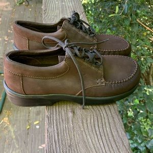 Dexter Suede Walkmocs 8.5 super comfy.great brown leather